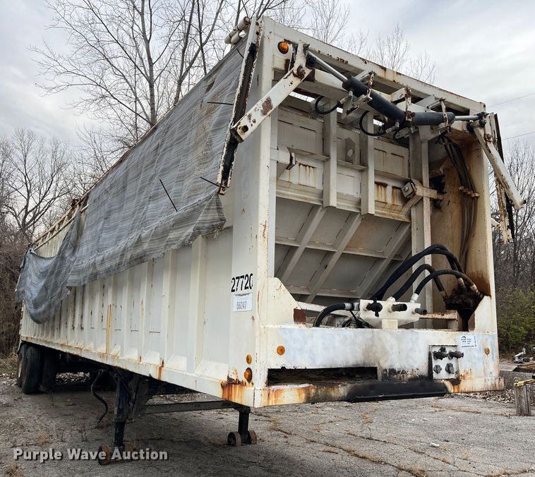 image for item DR7413 2002 Steco  refuse trailer