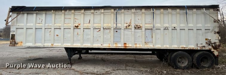 image for item DR7413 2002 Steco  refuse trailer