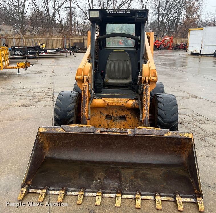 image for item DR7417 2004 Case 60XT  skid steer loader