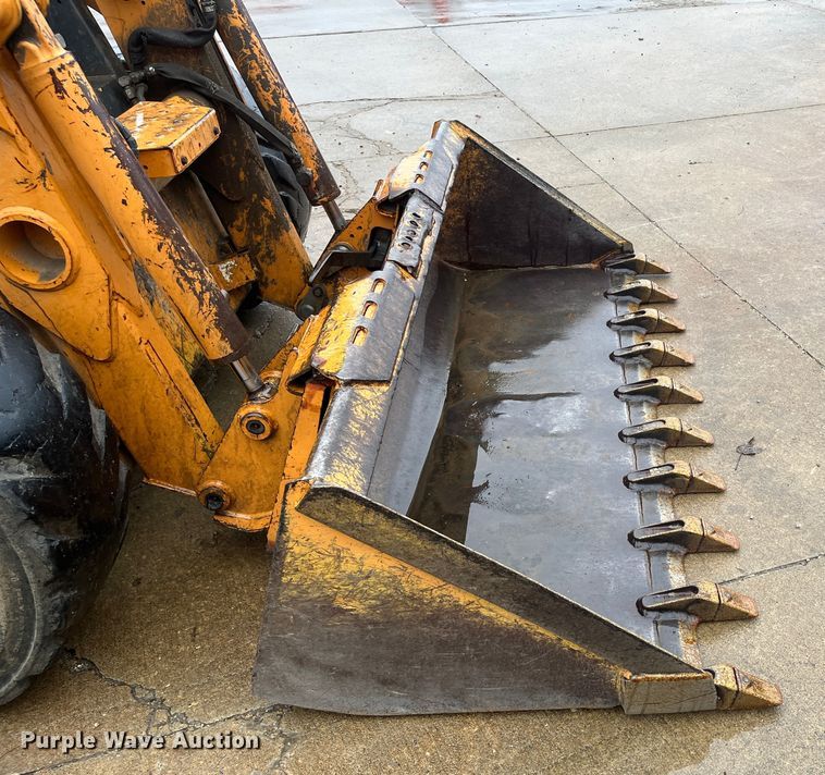 image for item DR7417 2004 Case 60XT  skid steer loader