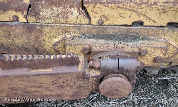 image for item DR8073 1996 John Deere 850C  dozer