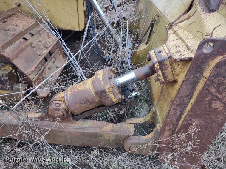 image for item DR8073 1996 John Deere 850C  dozer