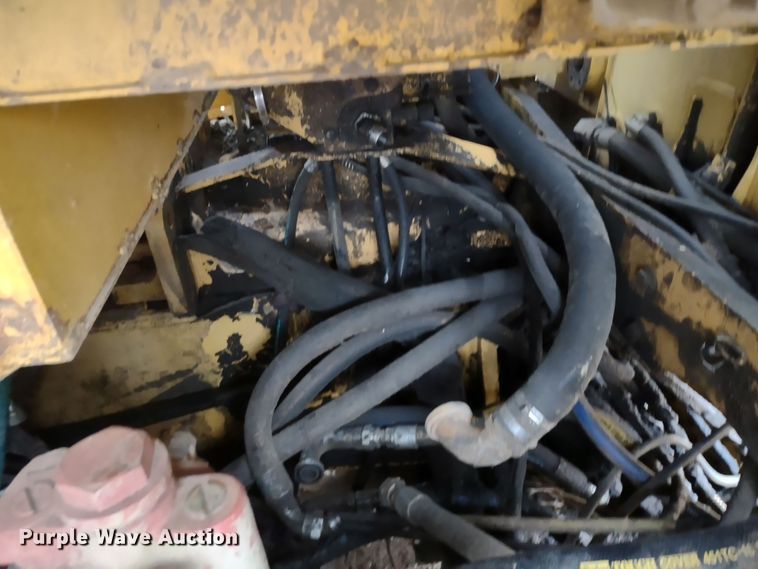 image for item DR8073 1996 John Deere 850C  dozer