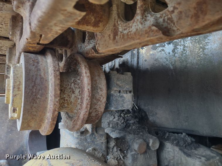 image for item DR8073 1996 John Deere 850C  dozer