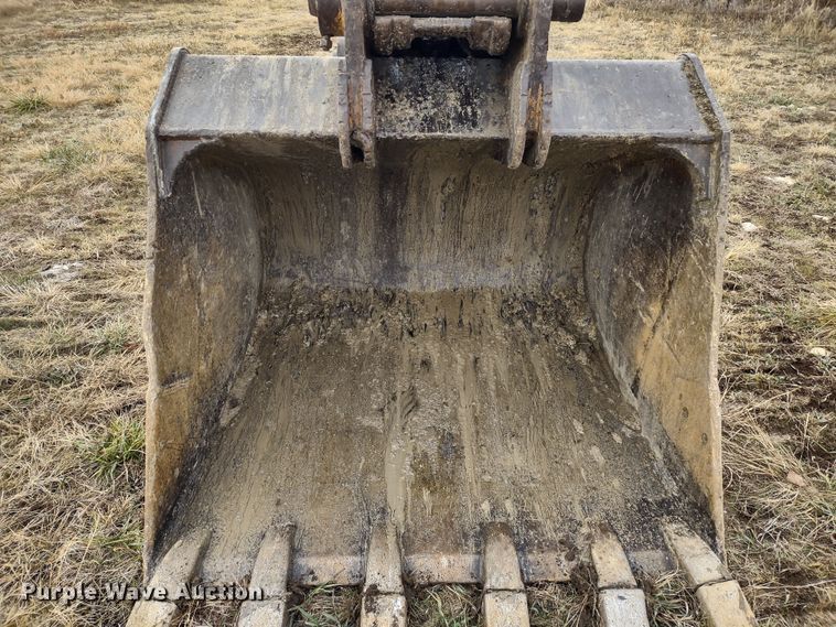 image for item DR8085 2000 Komatsu PC300LC-6LE  excavator