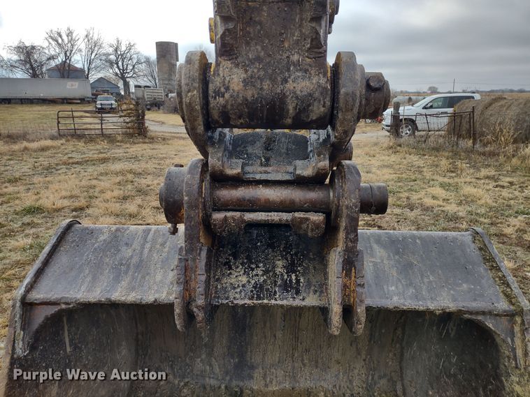 image for item DR8085 2000 Komatsu PC300LC-6LE  excavator