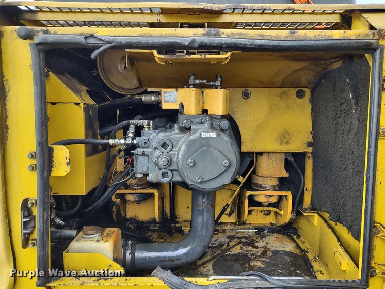 image for item DR8085 2000 Komatsu PC300LC-6LE  excavator