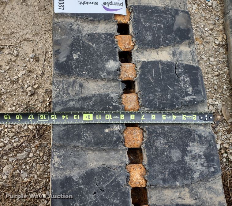 image for item DR8087 Rubber tracks