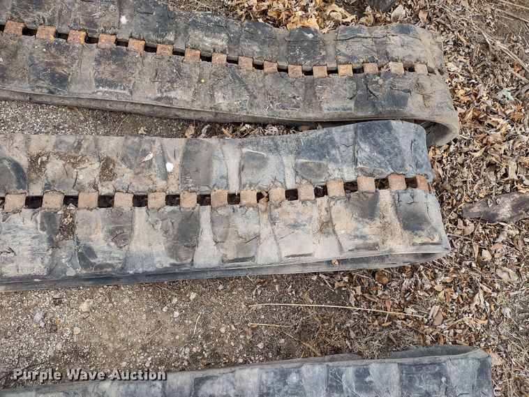 image for item DR8087 Rubber tracks