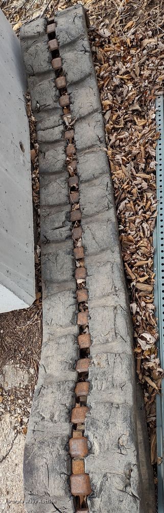 image for item DR8087 Rubber tracks