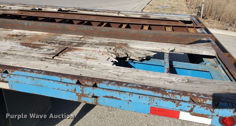 image for item DS6305 1997 Norris 28  equipment trailer