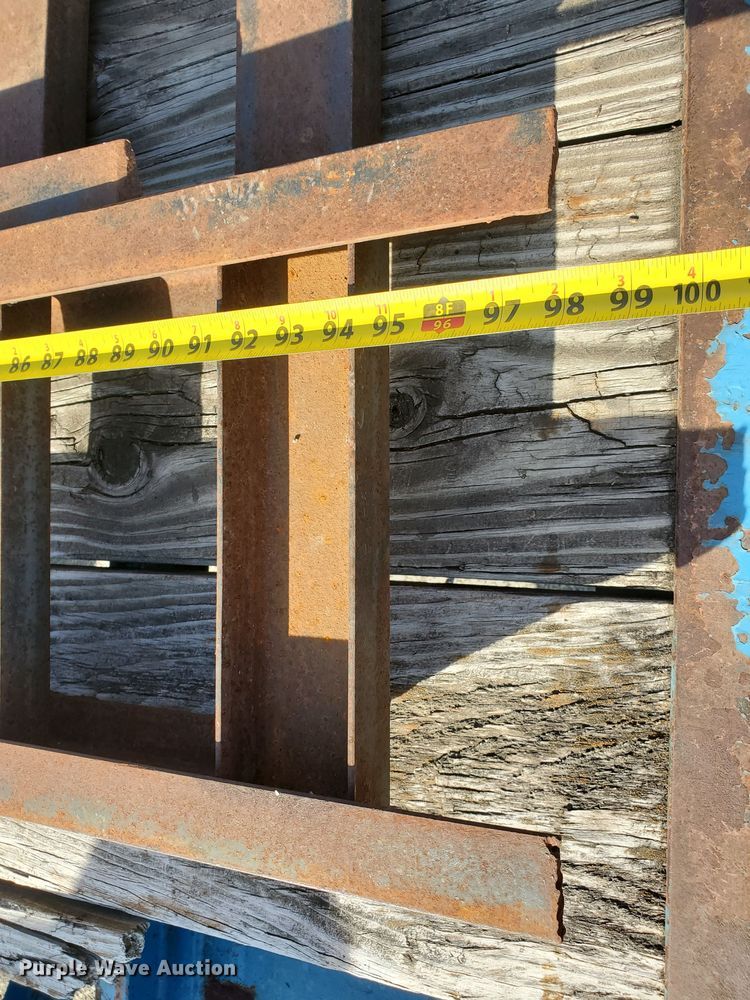 image for item DS6305 1997 Norris 28  equipment trailer