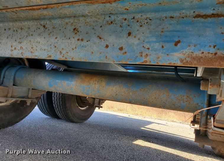 image for item DS6305 1997 Norris 28  equipment trailer