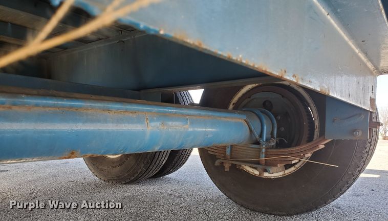 image for item DS6305 1997 Norris 28  equipment trailer