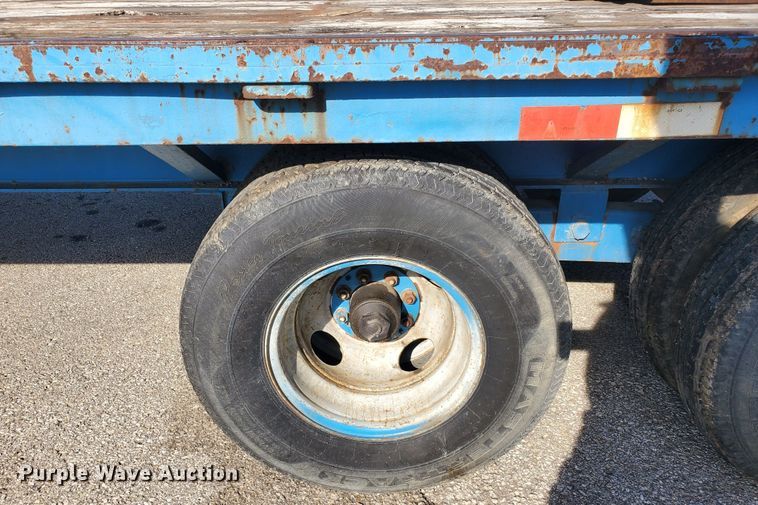 image for item DS6305 1997 Norris 28  equipment trailer