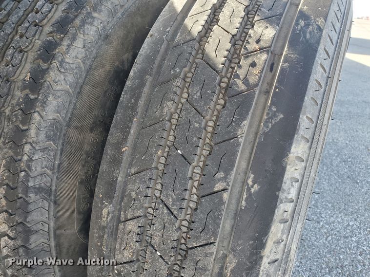 image for item DS6305 1997 Norris 28  equipment trailer