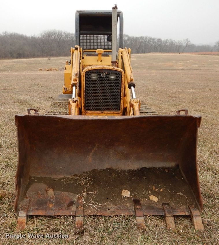 image for item DS6308 1977 John Deere 450C  track loader