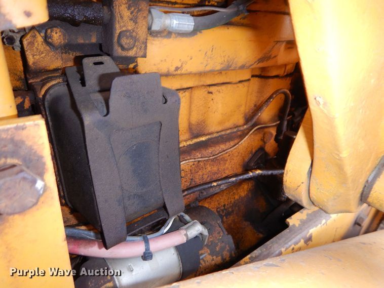 image for item DS6308 1977 John Deere 450C  track loader