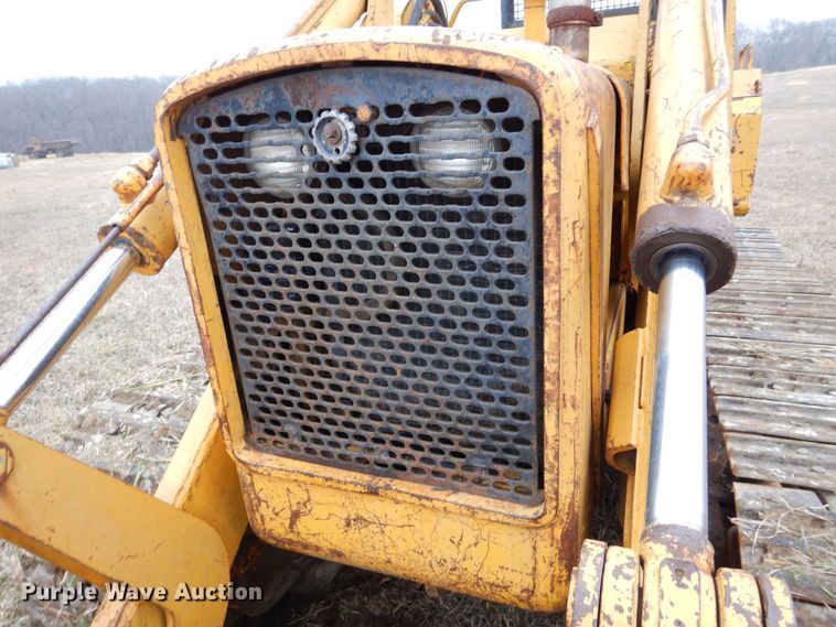 image for item DS6308 1977 John Deere 450C  track loader