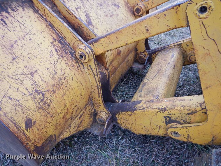 image for item DS6308 1977 John Deere 450C  track loader