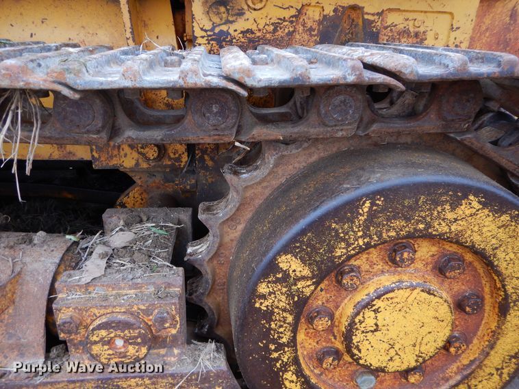 image for item DS6308 1977 John Deere 450C  track loader