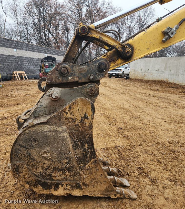 image for item EA9436 2013 Komatsu PC138USLC-10  excavator