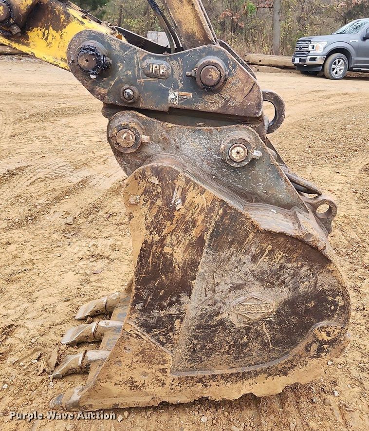 image for item EA9436 2013 Komatsu PC138USLC-10  excavator