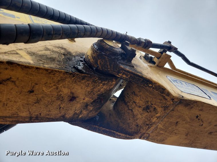 image for item EA9436 2013 Komatsu PC138USLC-10  excavator