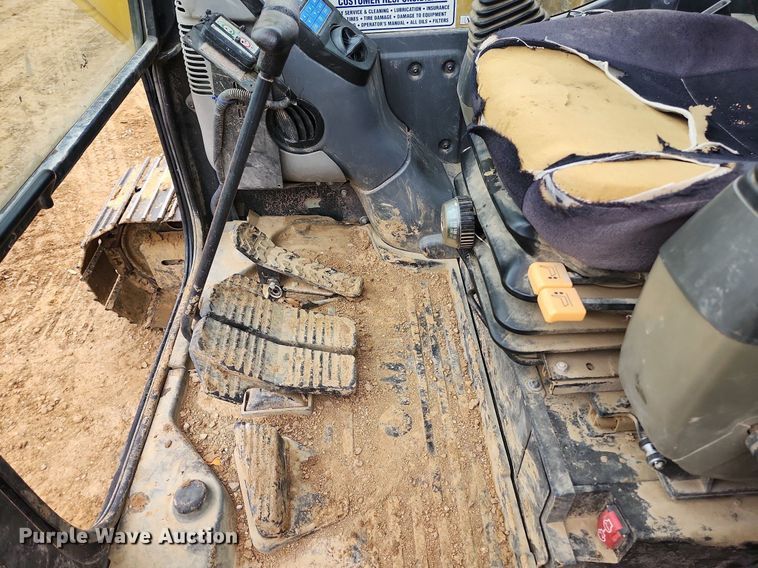 image for item EA9436 2013 Komatsu PC138USLC-10  excavator