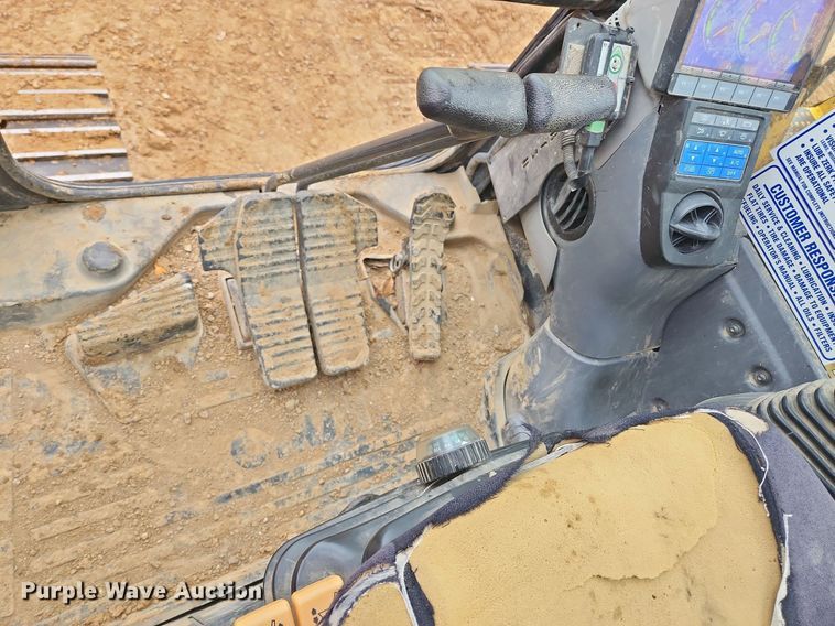 image for item EA9436 2013 Komatsu PC138USLC-10  excavator