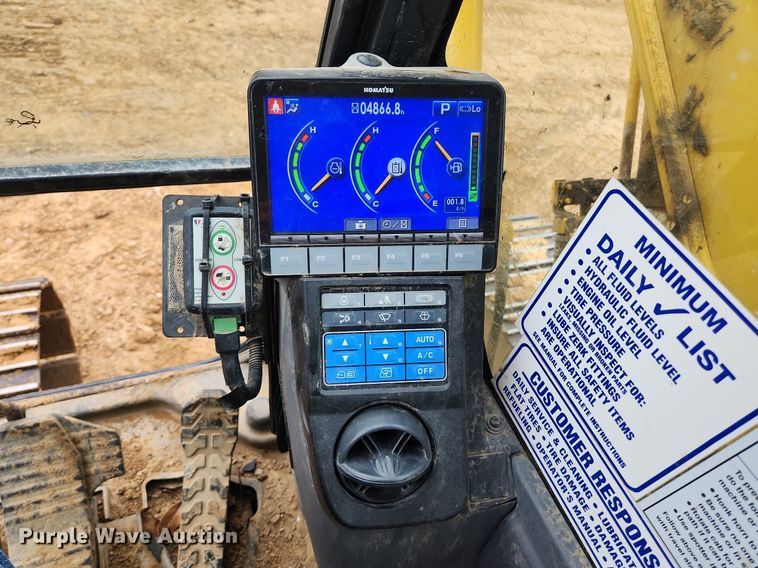 image for item EA9436 2013 Komatsu PC138USLC-10  excavator