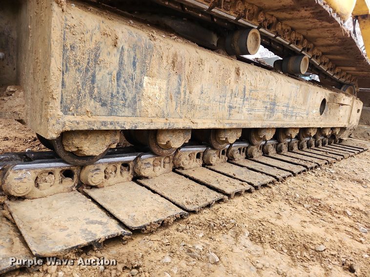 image for item EA9436 2013 Komatsu PC138USLC-10  excavator