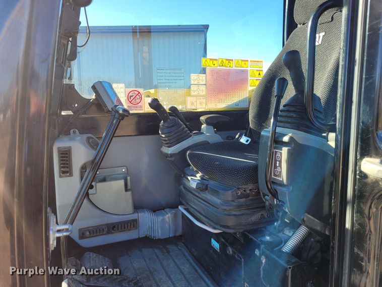 image for item FC9203 2017 Caterpillar 308E2 CR  mini excavator