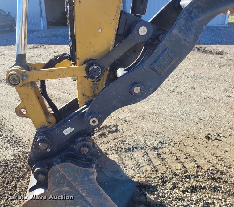 image for item FC9203 2017 Caterpillar 308E2 CR  mini excavator