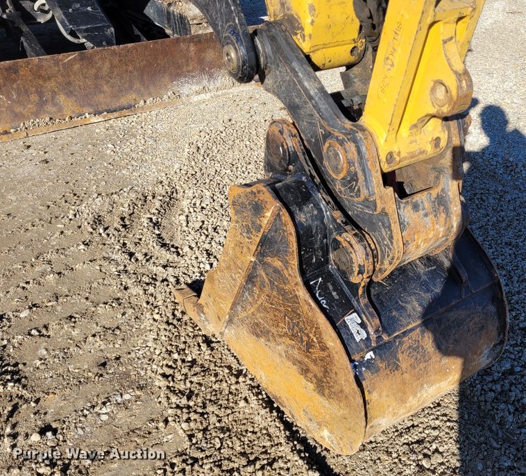 image for item FC9203 2017 Caterpillar 308E2 CR  mini excavator
