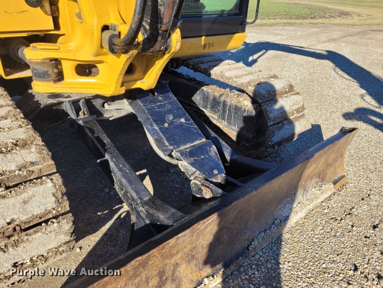 image for item FC9203 2017 Caterpillar 308E2 CR  mini excavator