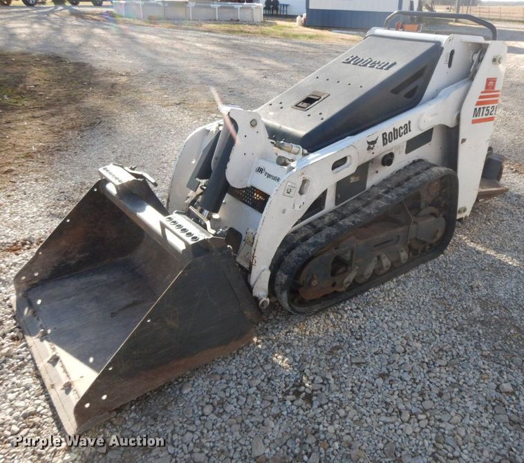 image for item HF9480 2006 Bobcat MT52  compact utility loader