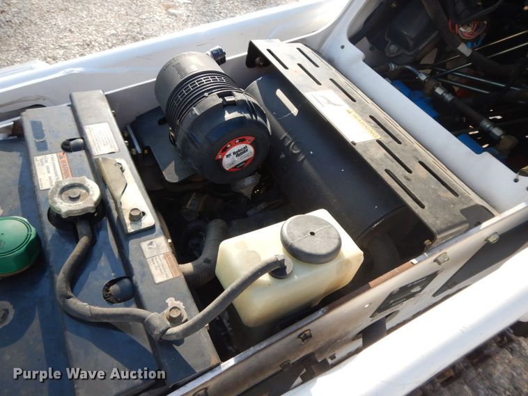 image for item HF9480 2006 Bobcat MT52  compact utility loader