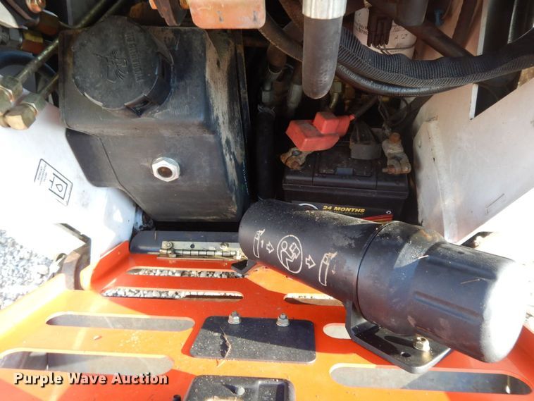 image for item HF9480 2006 Bobcat MT52  compact utility loader