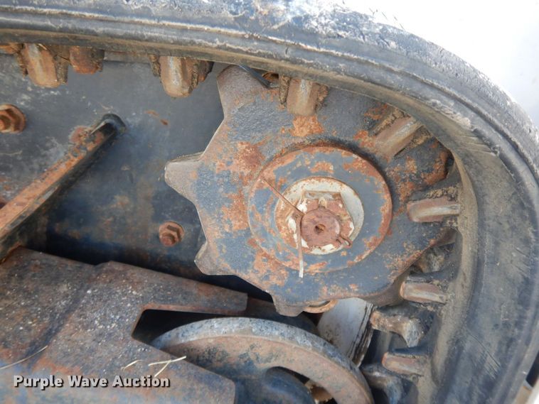 image for item HF9480 2006 Bobcat MT52  compact utility loader