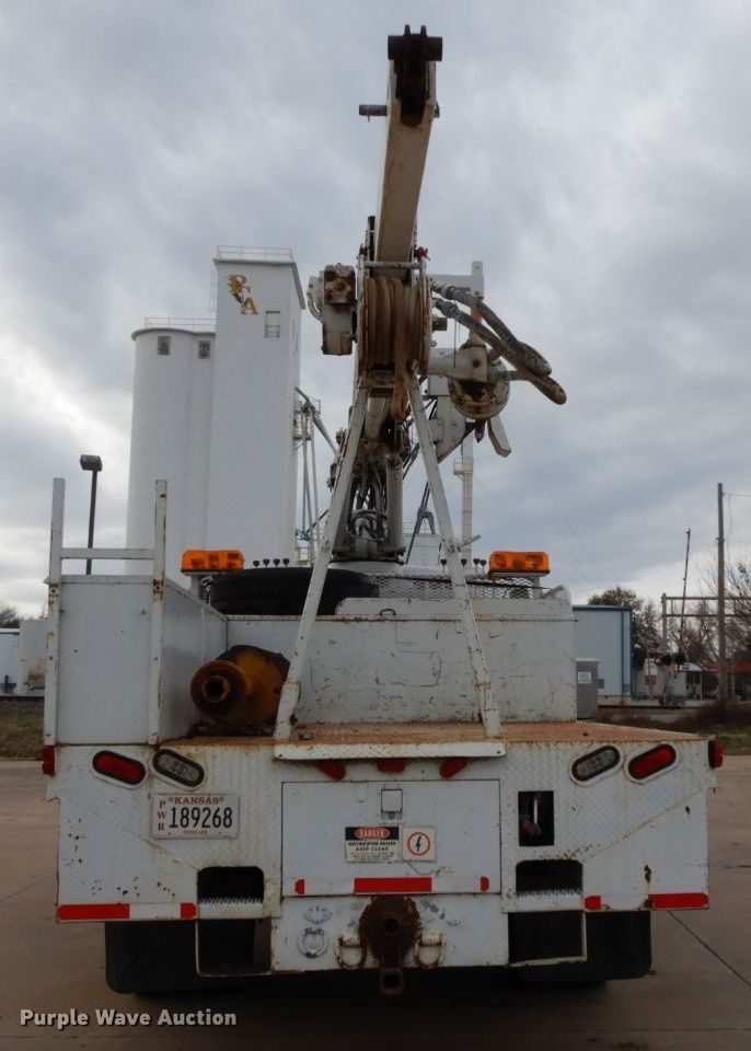 image for item HG9263 1992 Chevrolet Kodiak C6500  pressure digger truck