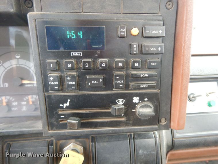 image for item HG9263 1992 Chevrolet Kodiak C6500  pressure digger truck