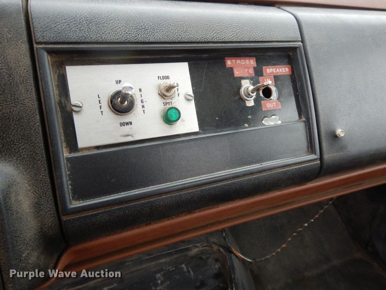 image for item HG9263 1992 Chevrolet Kodiak C6500  pressure digger truck