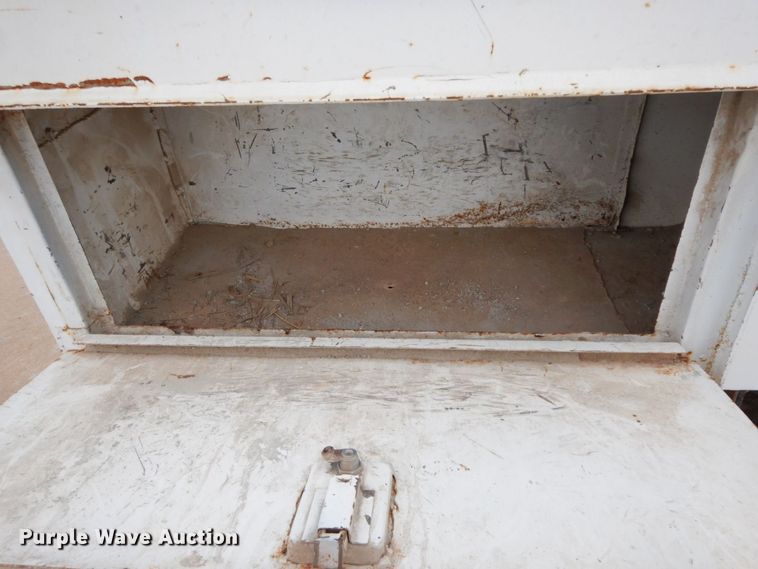 image for item HG9263 1992 Chevrolet Kodiak C6500  pressure digger truck