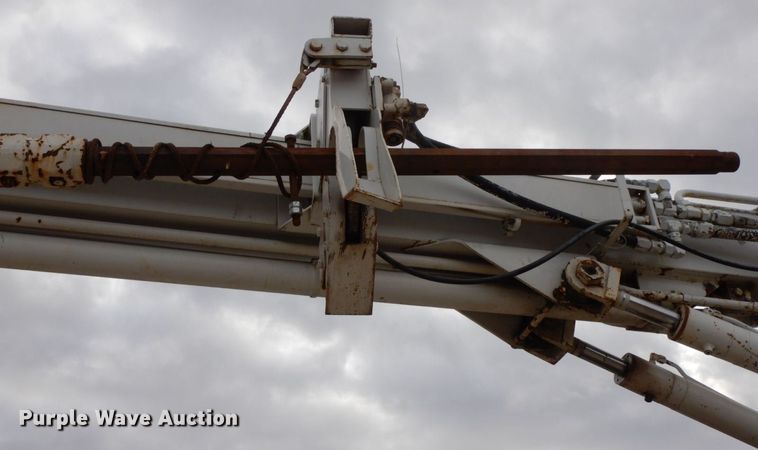 image for item HG9263 1992 Chevrolet Kodiak C6500  pressure digger truck