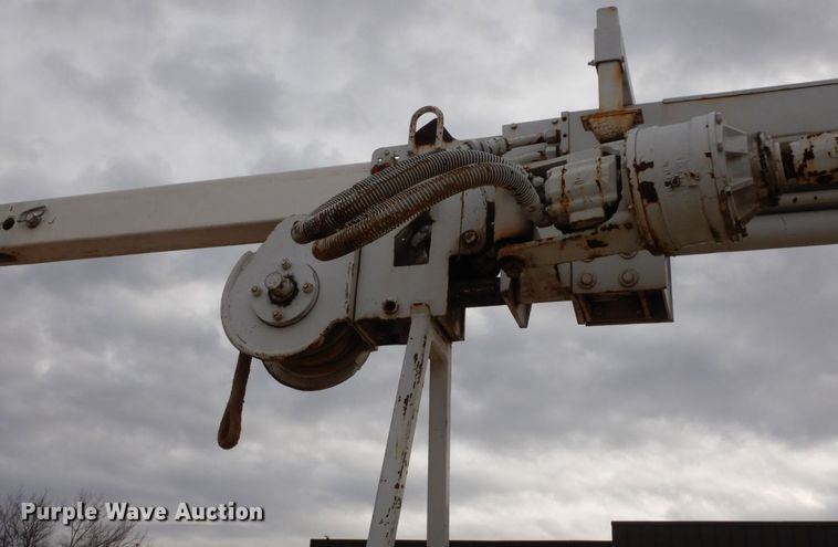 image for item HG9263 1992 Chevrolet Kodiak C6500  pressure digger truck