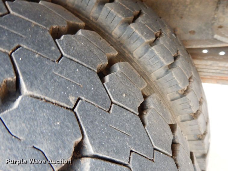 image for item HG9263 1992 Chevrolet Kodiak C6500  pressure digger truck