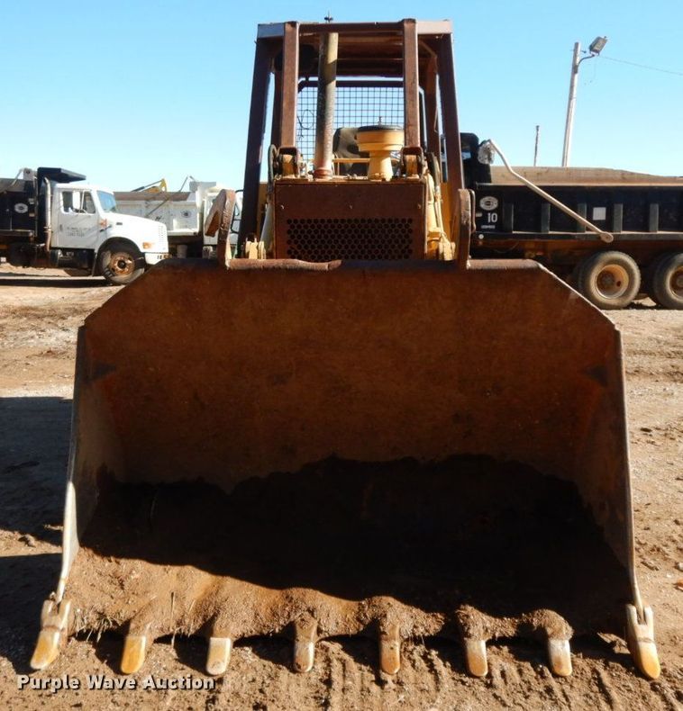 image for item HG9284 1989 Case 1155E  track loader