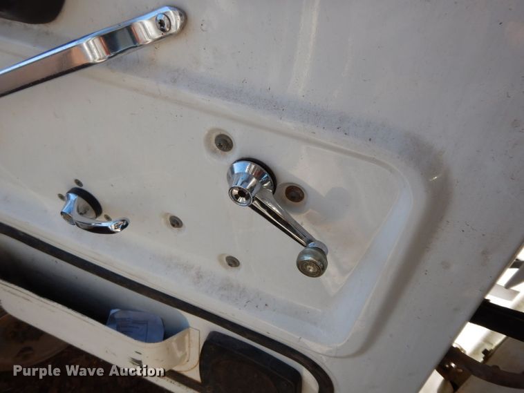 image for item HG9288 1994 Ford LTS9000  dump truck