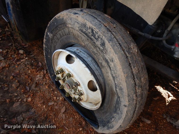 image for item HG9288 1994 Ford LTS9000  dump truck